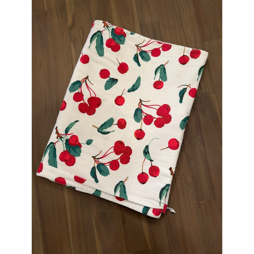Pottery‎ Barn Cherry Print Table Runner Red White Botanical Fruit Decor 6577709